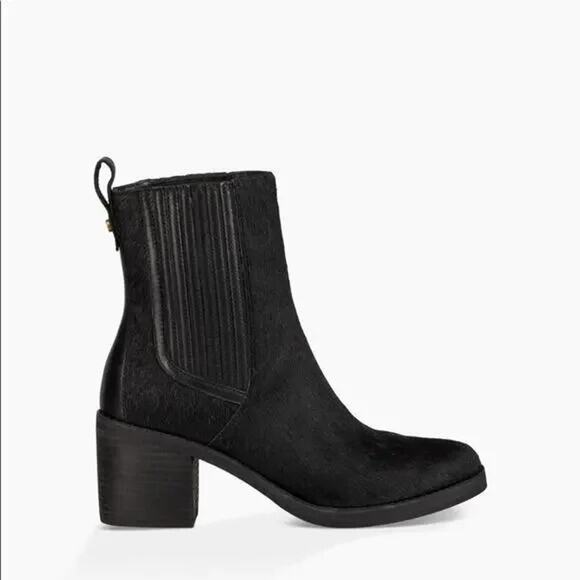 UGG Women's Camden Exotic Boot Black Calf Hair Size 9 Chelsea Fall Winter - Picture 1 of 9